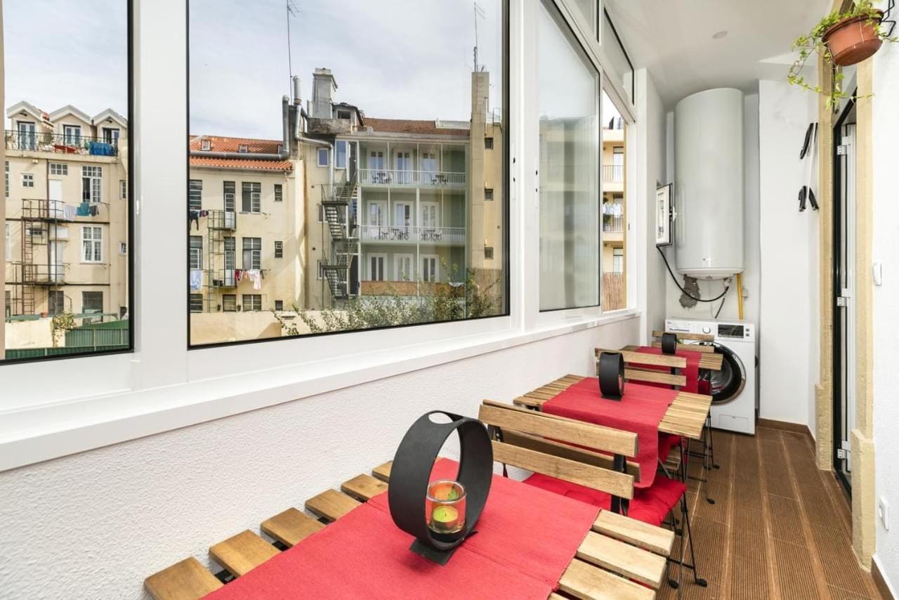 Retro M2 R4 - Lovely Double Room With Shared Bathroom Lisboa المظهر الخارجي الصورة